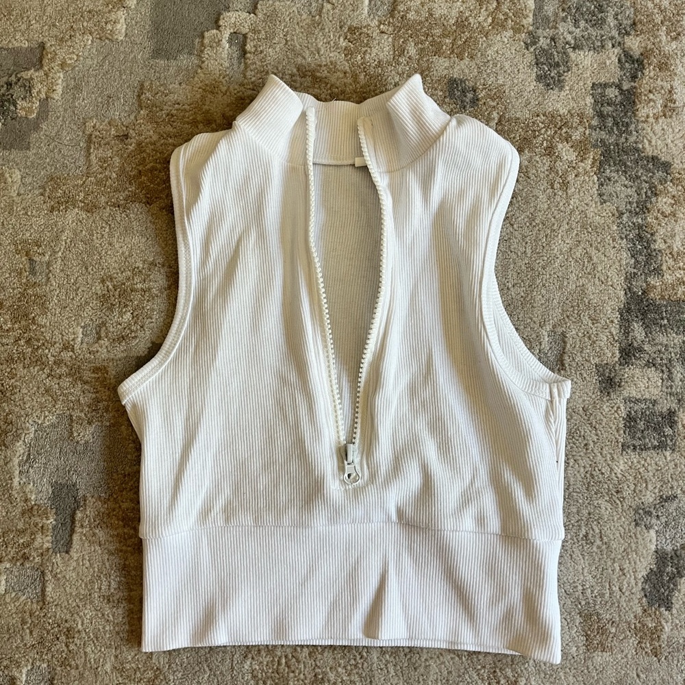 Zip up crop top